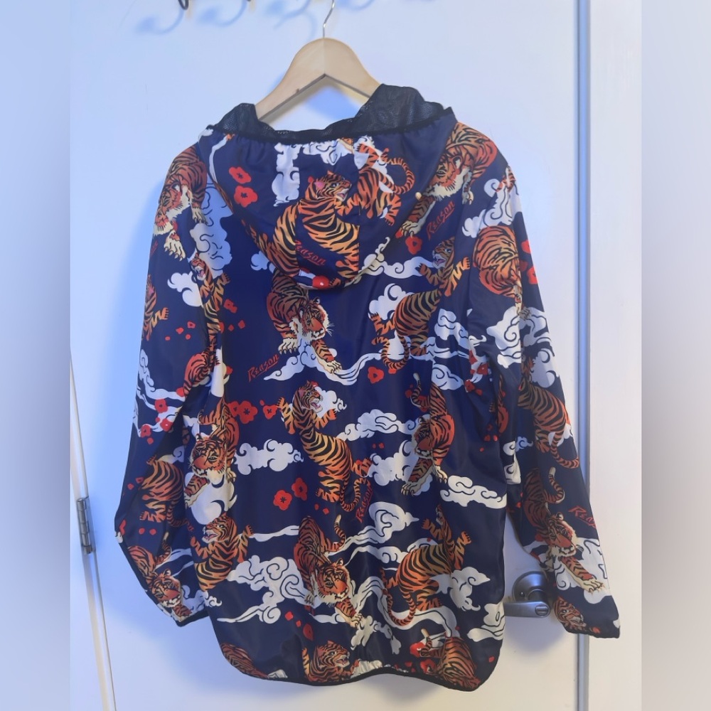 Reason Blue Tiger Pattern Jacket - Picture 2 of 2